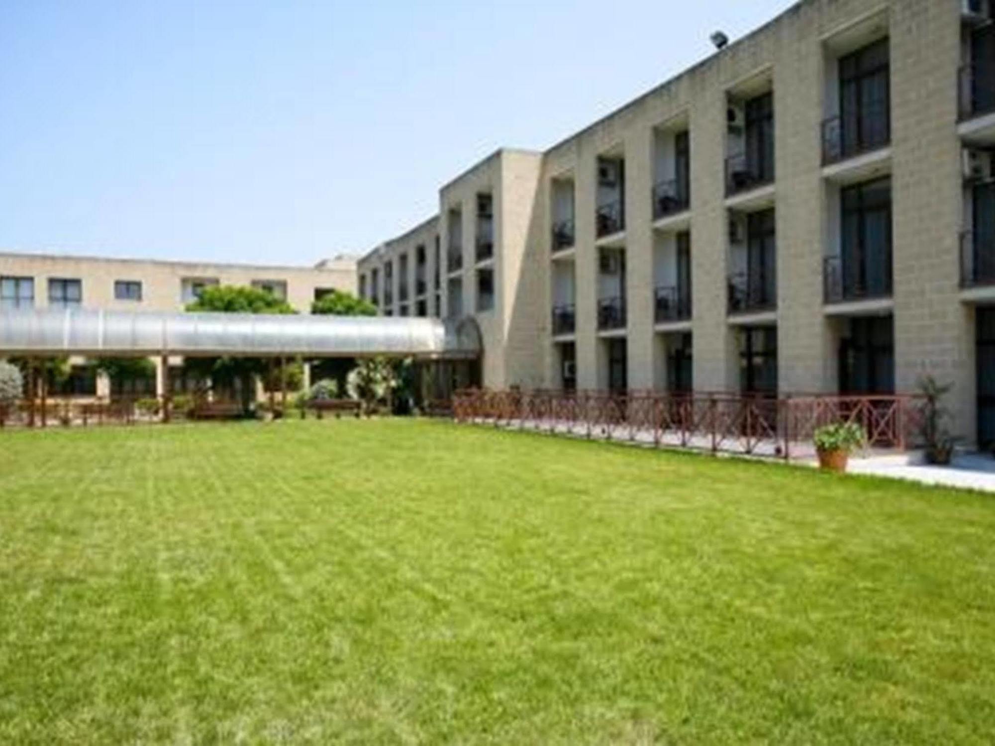 Casa Pastor Bonus Hotel Lecce Exterior photo